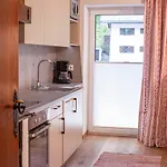 Lutonia Ζόλντεν