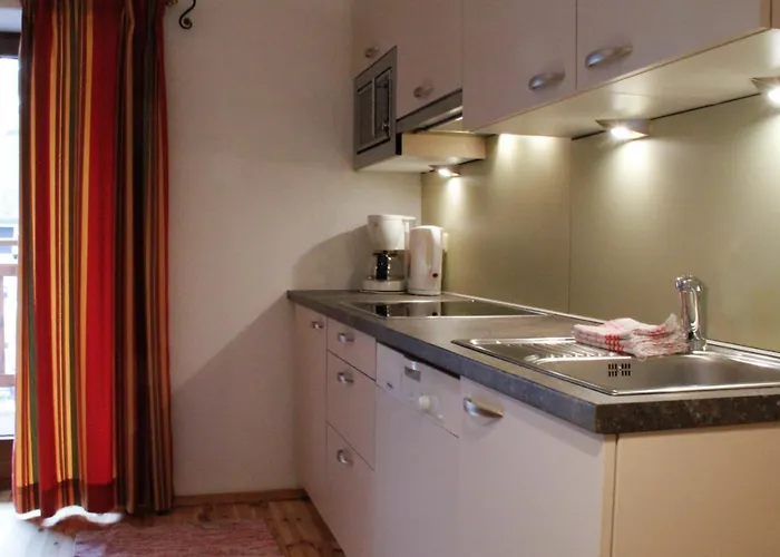 Lutonia * Зёльден